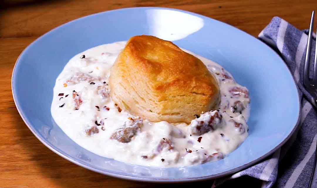 Biscuits and Gravy Casserole